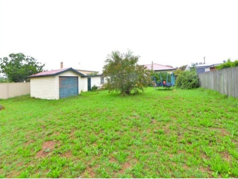 15a Northland Street, Newtown QLD 4350