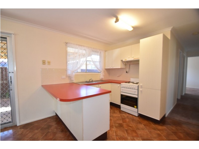 37 McFarlane Street, Wilsonton QLD 4350