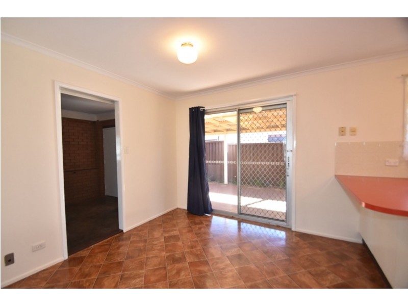 37 McFarlane Street, Wilsonton QLD 4350