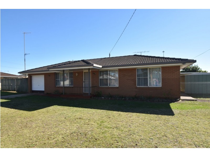 37 McFarlane Street, Wilsonton QLD 4350