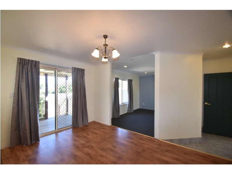 12 Balfour Street, Wyreema QLD 4352