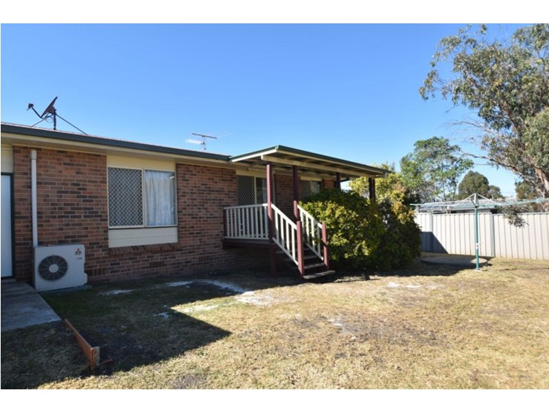 12 Balfour Street, Wyreema QLD 4352