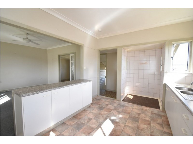 5 Gaydon Street, Newtown QLD 4350
