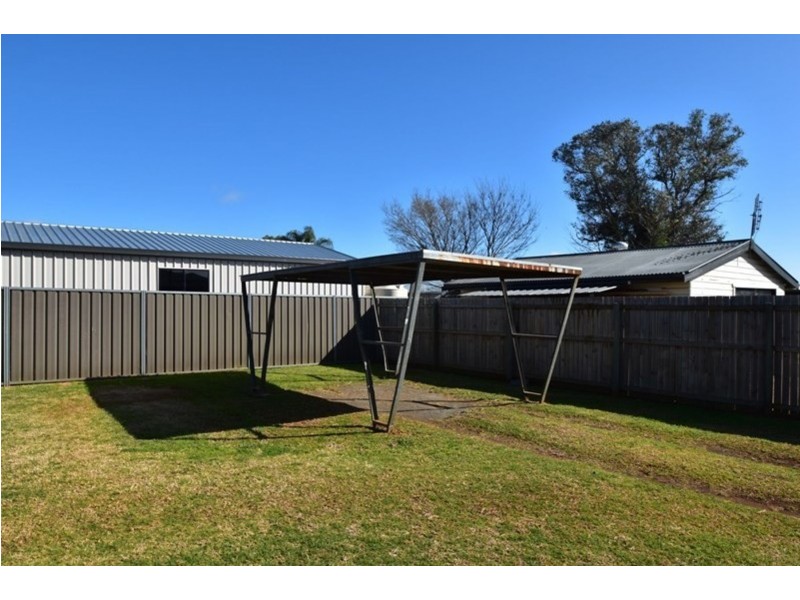 5 Gaydon Street, Newtown QLD 4350