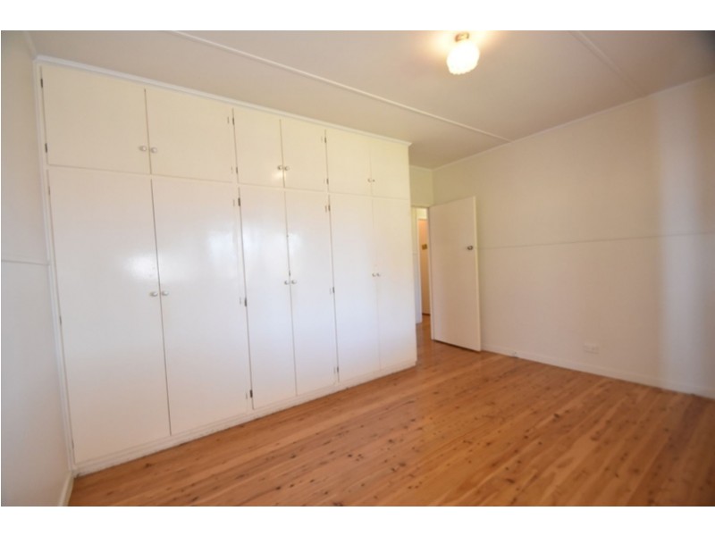 7 Dodd Street, Newtown QLD 4350