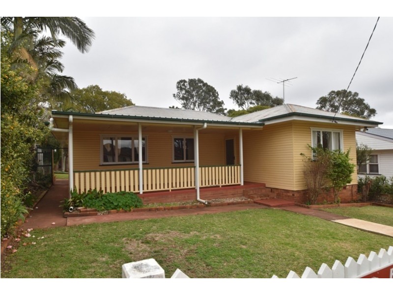 7 Dodd Street, Newtown QLD 4350