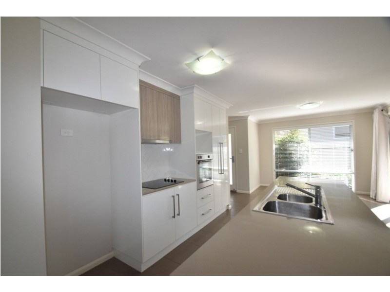 5/4 Alistair Street, Glenvale QLD 4350