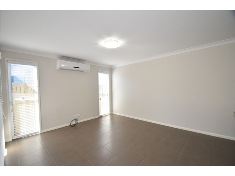 5/4 Alistair Street, Glenvale QLD 4350