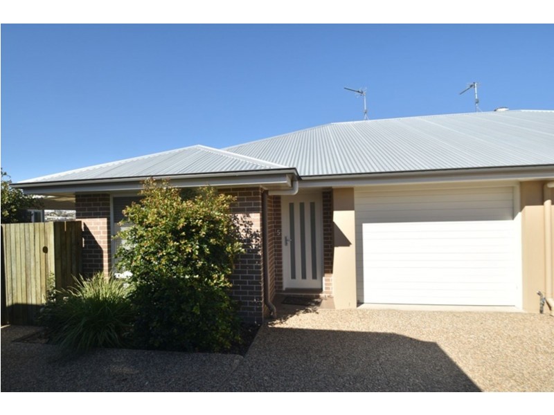 5/4 Alistair Street, Glenvale QLD 4350
