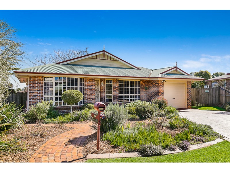 5 Caribou Court, Wilsonton QLD 4350