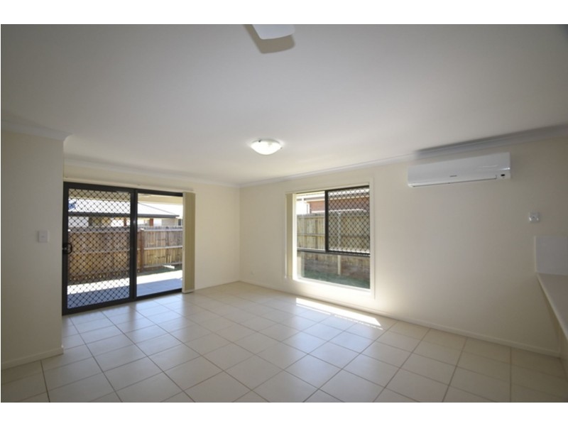 11 Abbey Street, Cranley QLD 4350