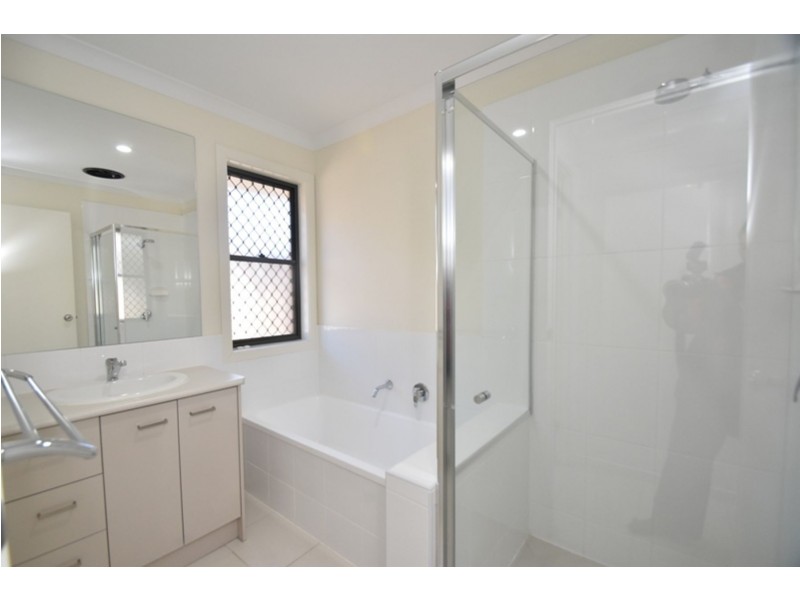 11 Abbey Street, Cranley QLD 4350