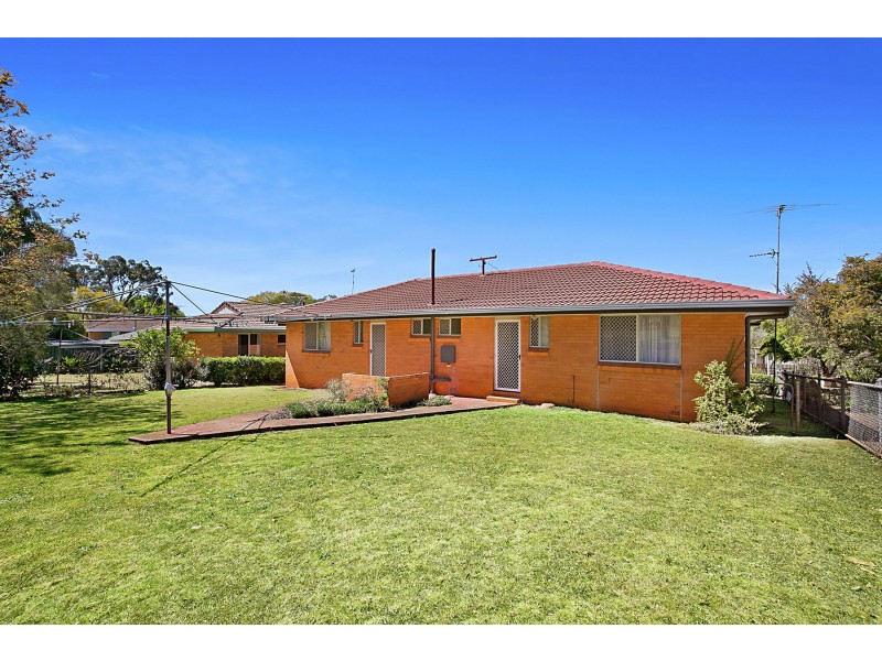 7 Noela Street, South Toowoomba QLD 4350