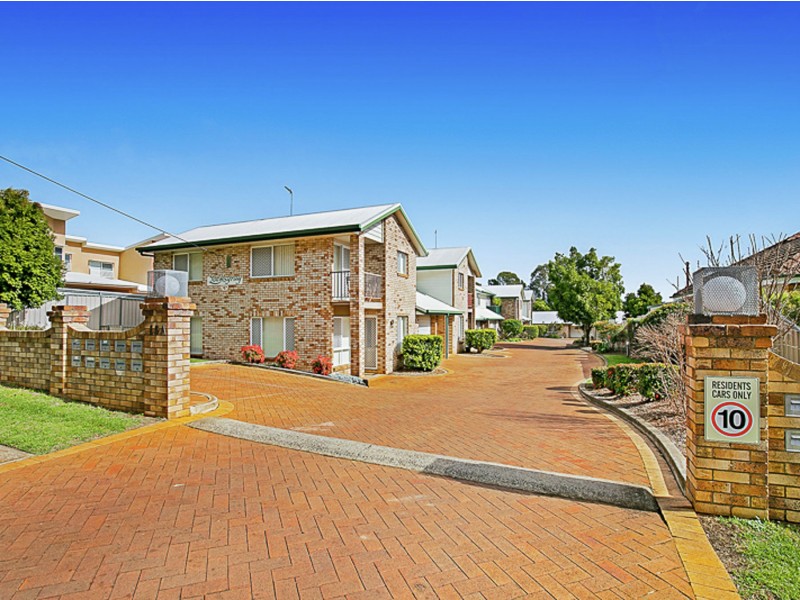 16/19a Gladstone Street, Newtown QLD 4350