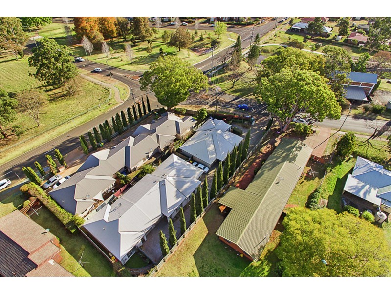 5/242 Mackenzie Street, Rangeville QLD 4350