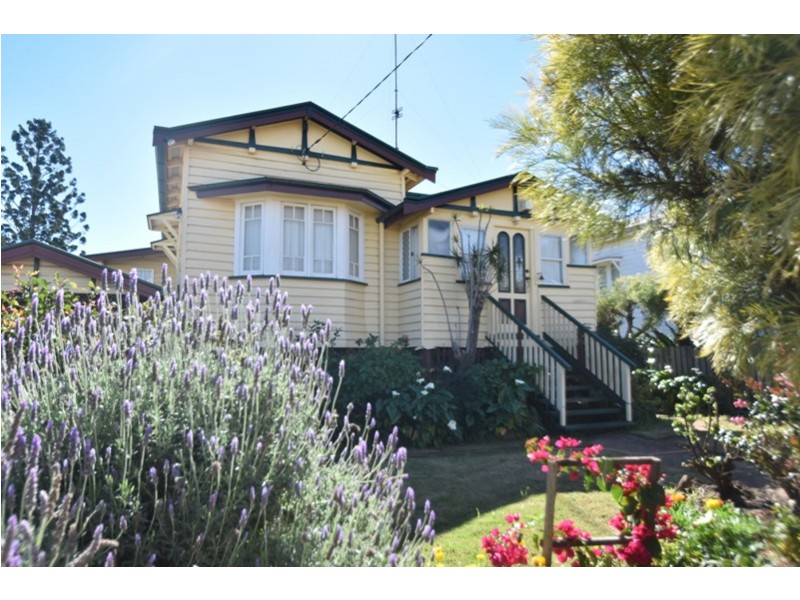 97 Jellicoe Street, North Toowoomba QLD 4350