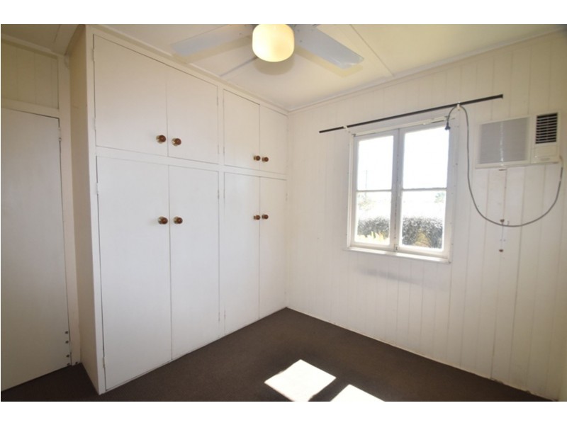 19/21 West Street, Newtown QLD 4350