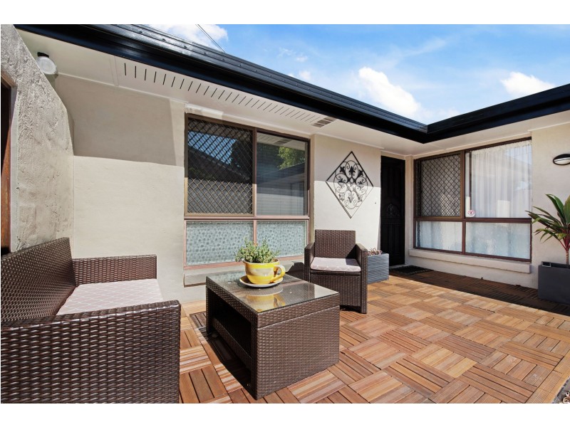 36 Agnes Street, Centenary Heights QLD 4350