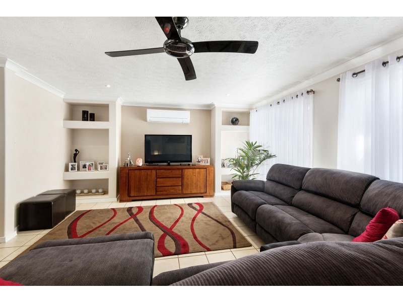 36 Agnes Street, Centenary Heights QLD 4350