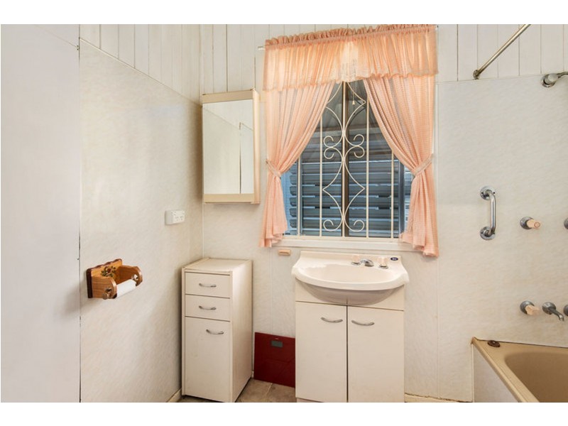 7 Hartwig Street, Goombungee QLD 4354