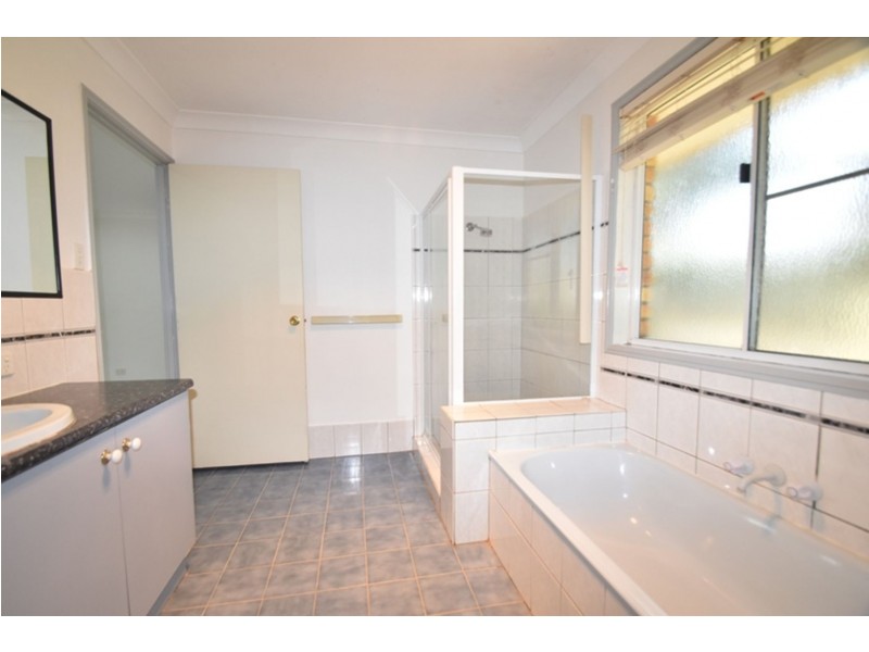 6 Dalzell Crescent, Darling Heights QLD 4350