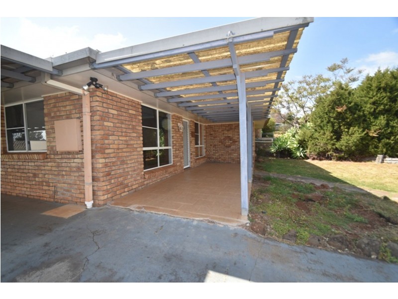 6 Dalzell Crescent, Darling Heights QLD 4350