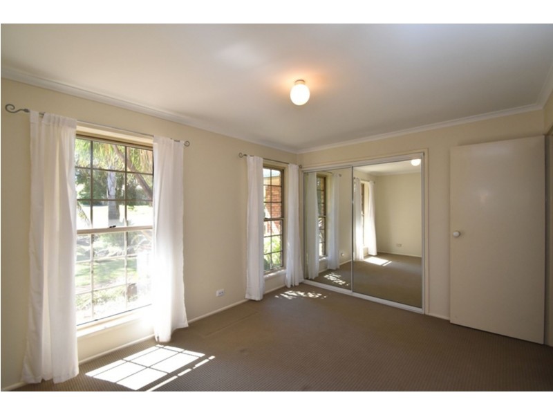 44 Poinciana Street, Newtown QLD 4350