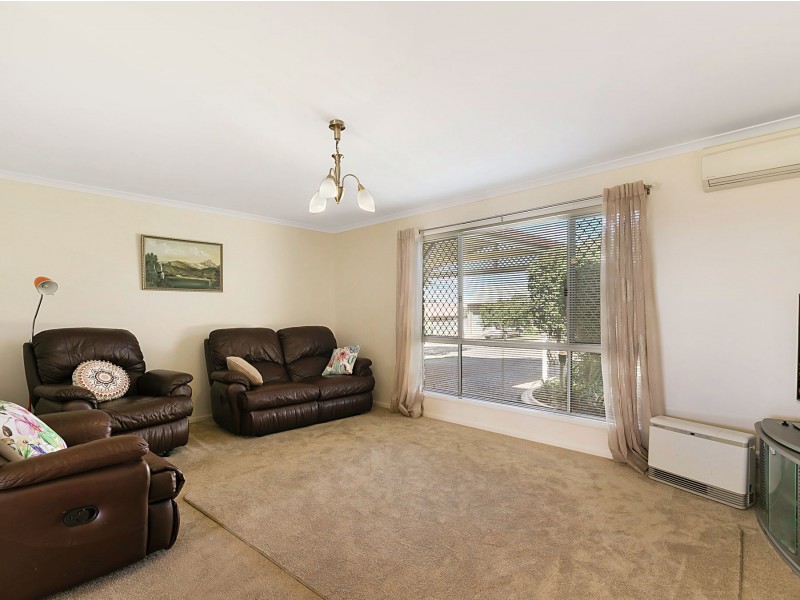 5 Janine Court, Kearneys Spring QLD 4350