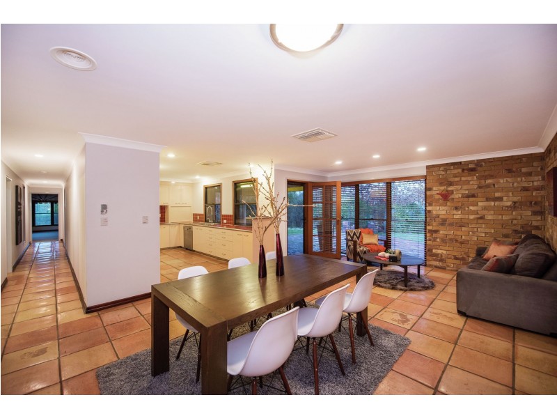 281 Kearney Street, Top Camp QLD 4350