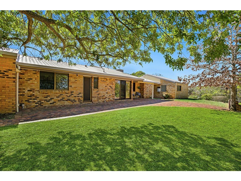 281 Kearney Street, Top Camp QLD 4350