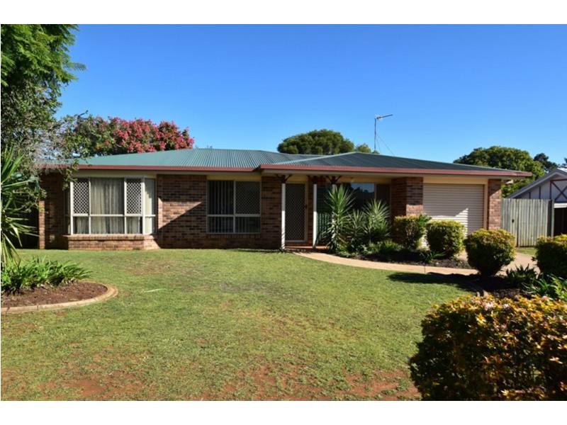 20 Satinwood Court, Glenvale QLD 4350