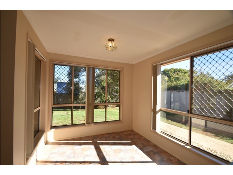 20 Satinwood Court, Glenvale QLD 4350