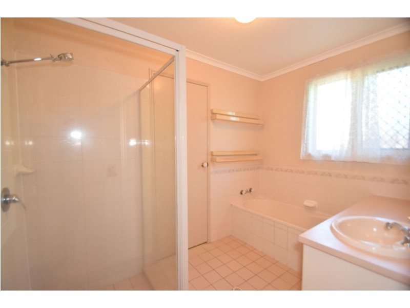 20 Satinwood Court, Glenvale QLD 4350
