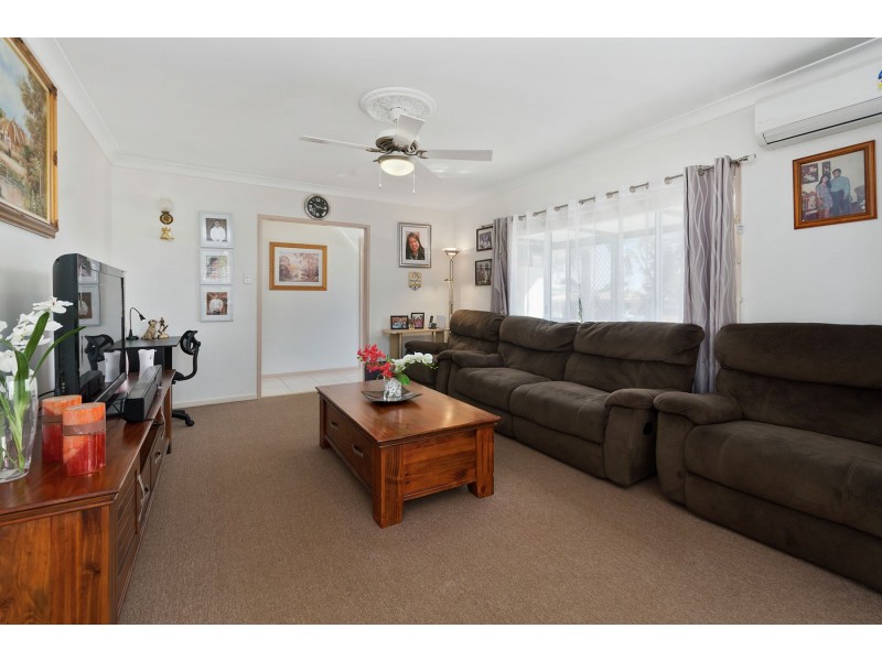 16 Canberra Street, Harristown QLD 4350