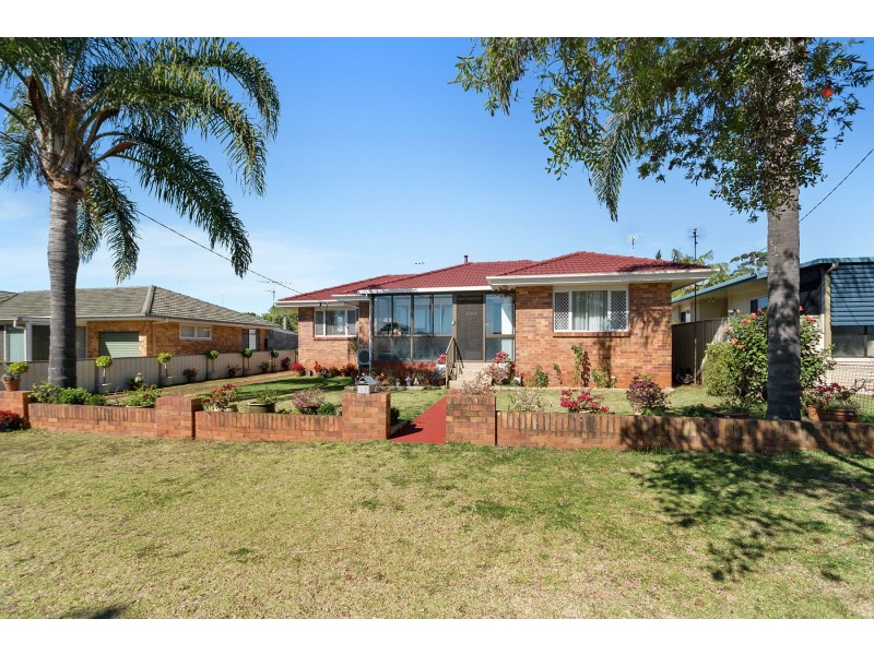 16 Canberra Street, Harristown QLD 4350