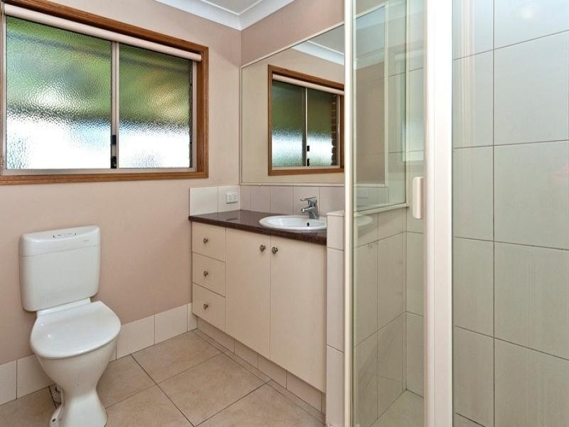 18 Manooka Crescent, Highfields QLD 4352