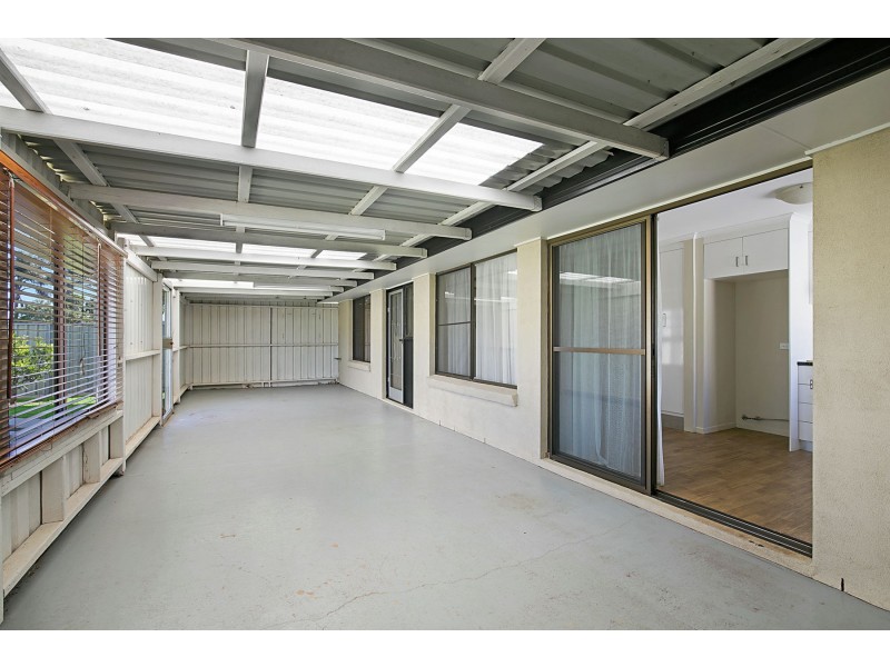 90 Hursley Road, Newtown QLD 4350