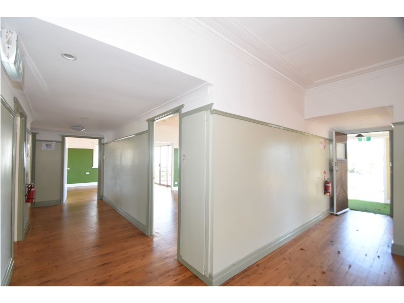 10511 New England Highway, Highfields QLD 4352