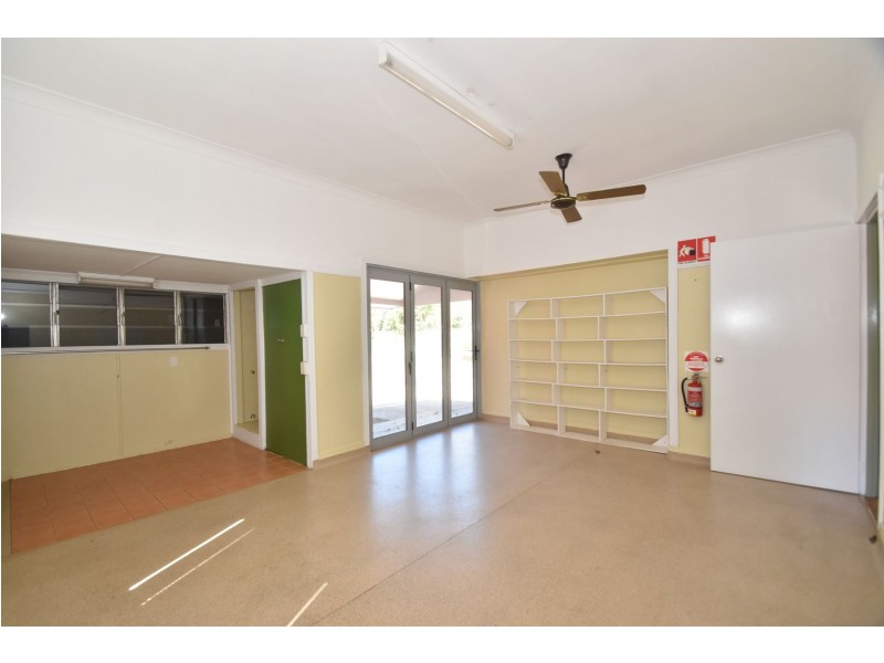 10511 New England Highway, Highfields QLD 4352