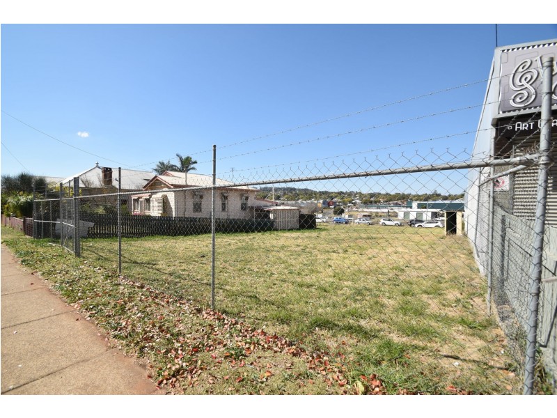 104 Mort Street, Toowoomba City QLD 4350