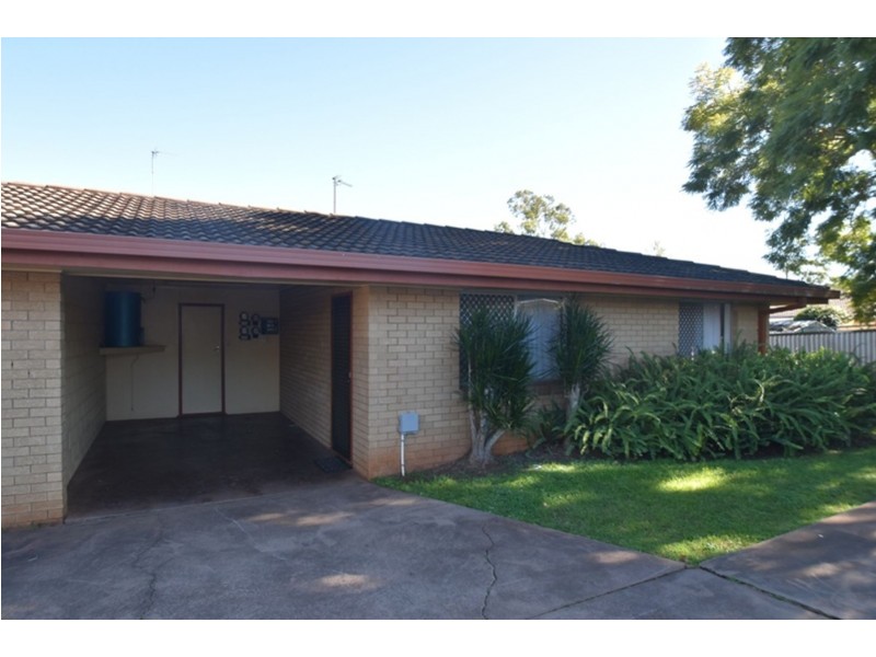 2/13 Meibusch Street, Rangeville QLD 4350