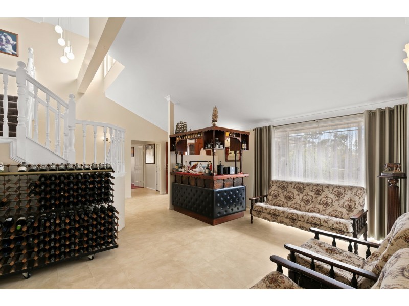 8 Gracemere Court, Glenvale QLD 4350