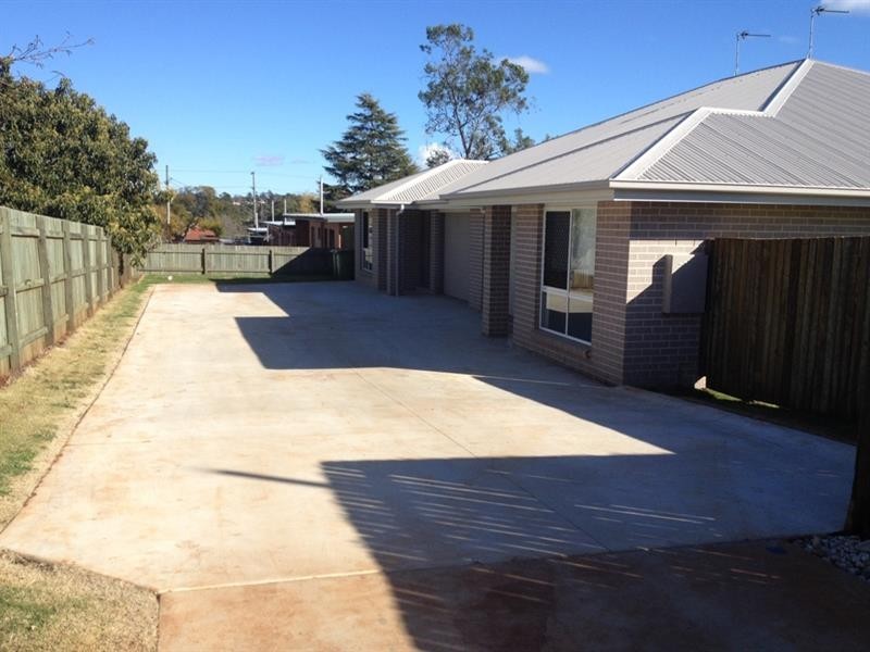 1/21a Haig Street, South Toowoomba QLD 4350