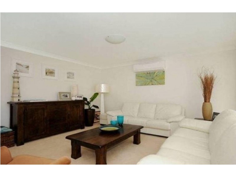 48 Wareena Crescent, Glenvale QLD 4350