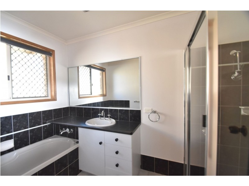 10 Smart Drive, Darling Heights QLD 4350