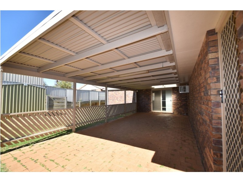 10 Smart Drive, Darling Heights QLD 4350