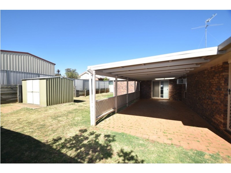 10 Smart Drive, Darling Heights QLD 4350