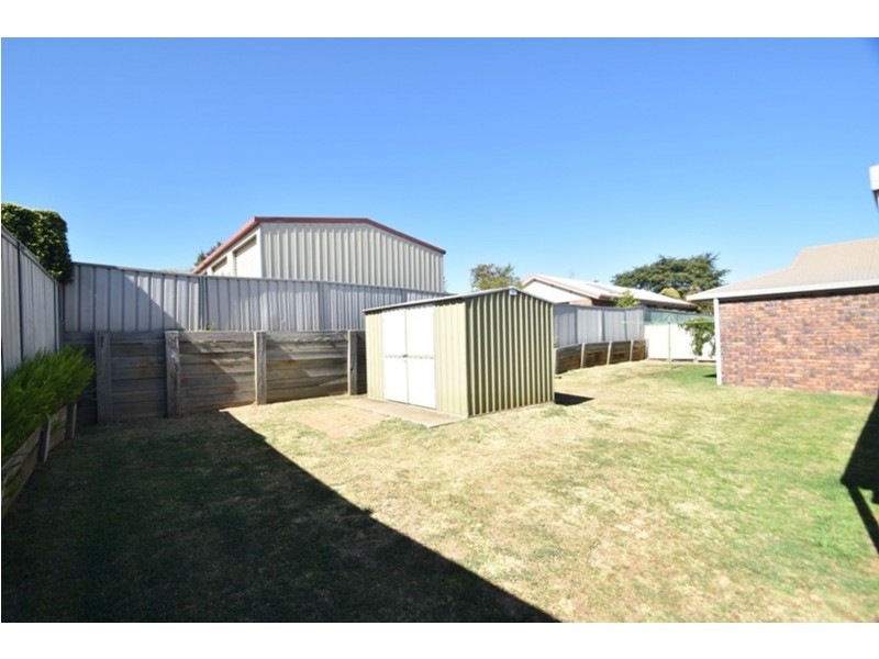 10 Smart Drive, Darling Heights QLD 4350