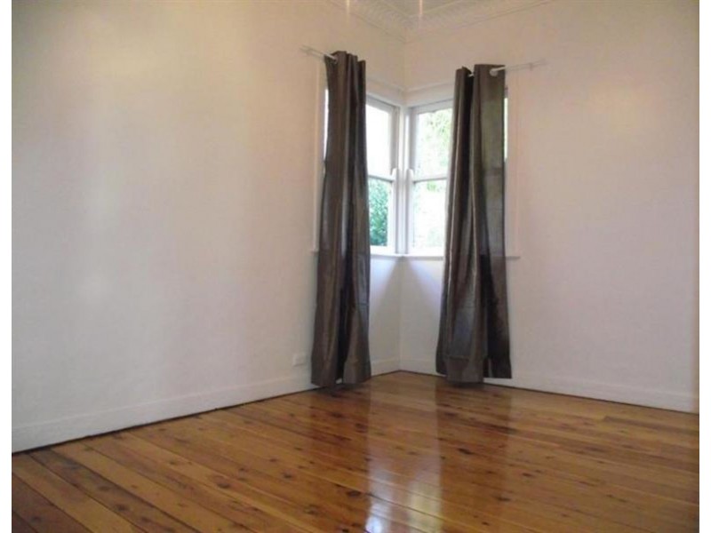 14a Atkinson Street, South Toowoomba QLD 4350