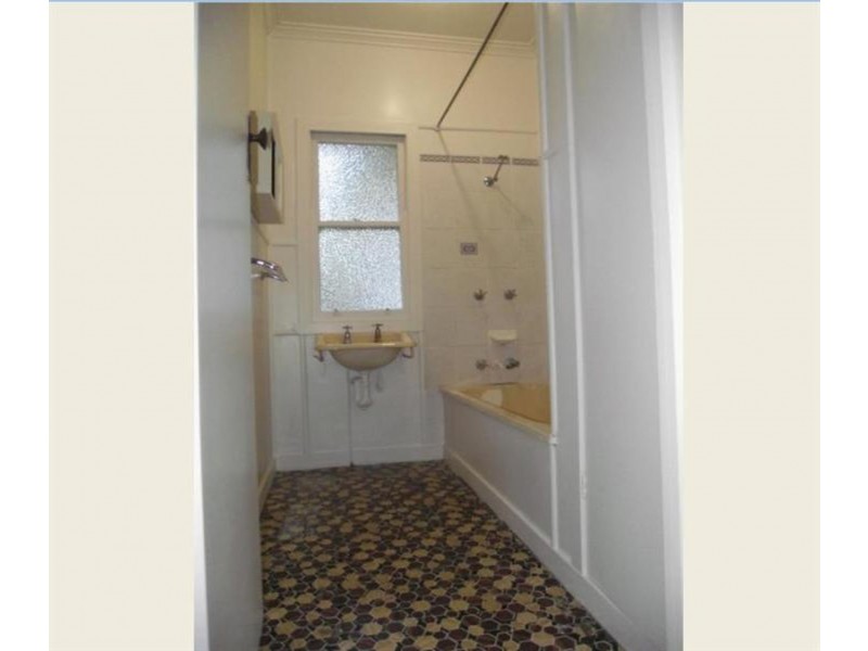 14a Atkinson Street, South Toowoomba QLD 4350